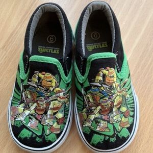 Teenage Mutant Ninja Turtle (TMNT) Slip On Sneaker